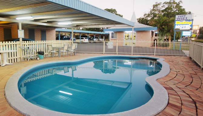 Relax by the pool with friends and enjoy our BBQ facility at Binalong Motel.